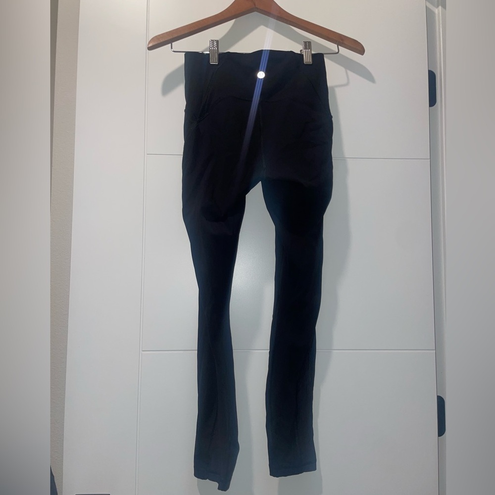 Lululemon Wunder Under Leggings with mesh detail